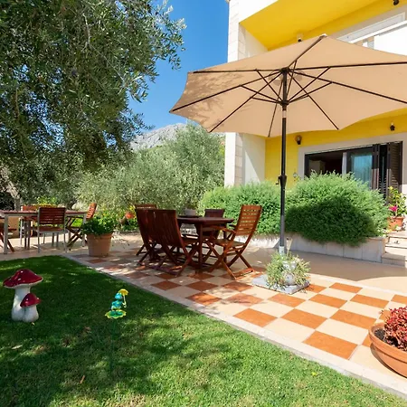 Tonci Apartman